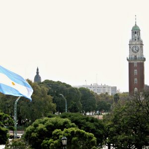 http://www.thinkgeoenergy.com/wp-content/uploads/2018/08/Argentinia_flag_BuenosAires-300x300.jpg
