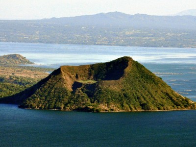 Philippines goverment approved 6 geothermal deals in 2011