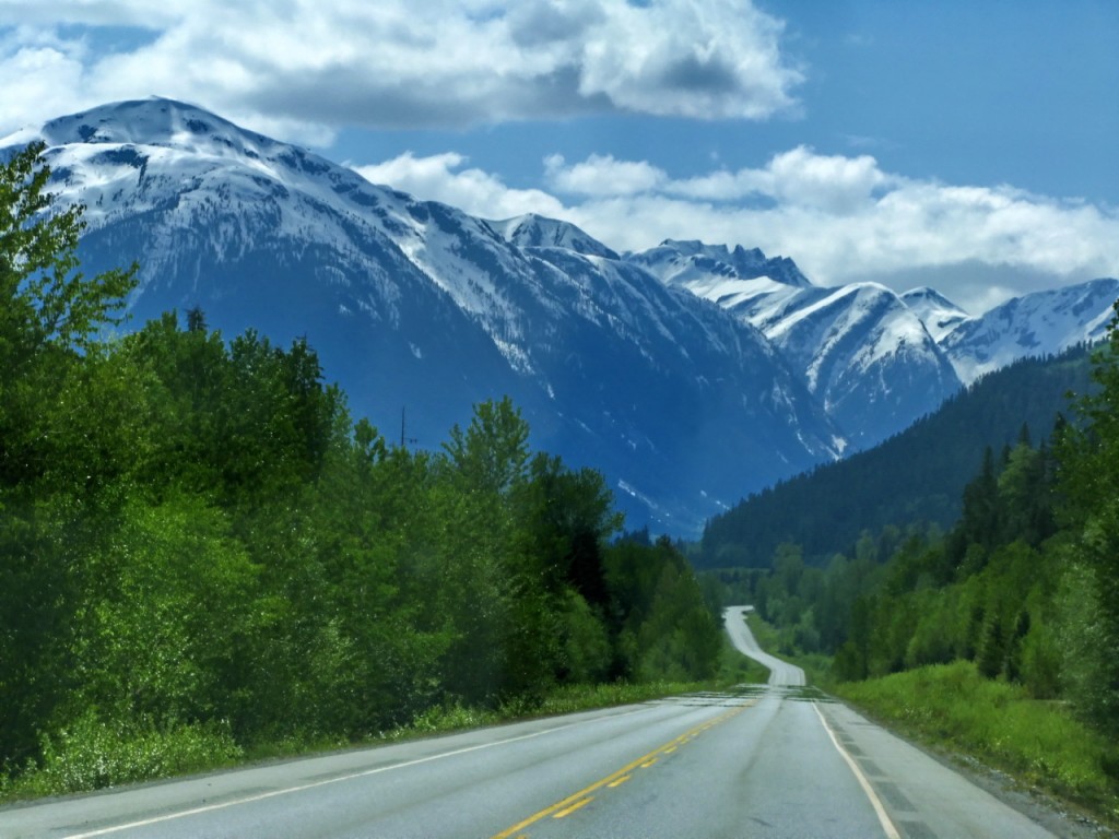 Geothermal advocates putting heat on BC hydro dam plans