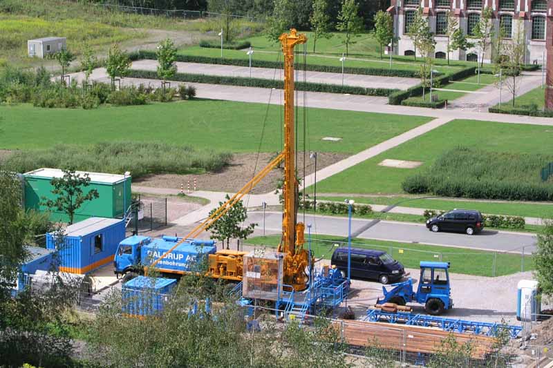 Geothermal heat project in Schwerin/ Germany preparing drilling of second well