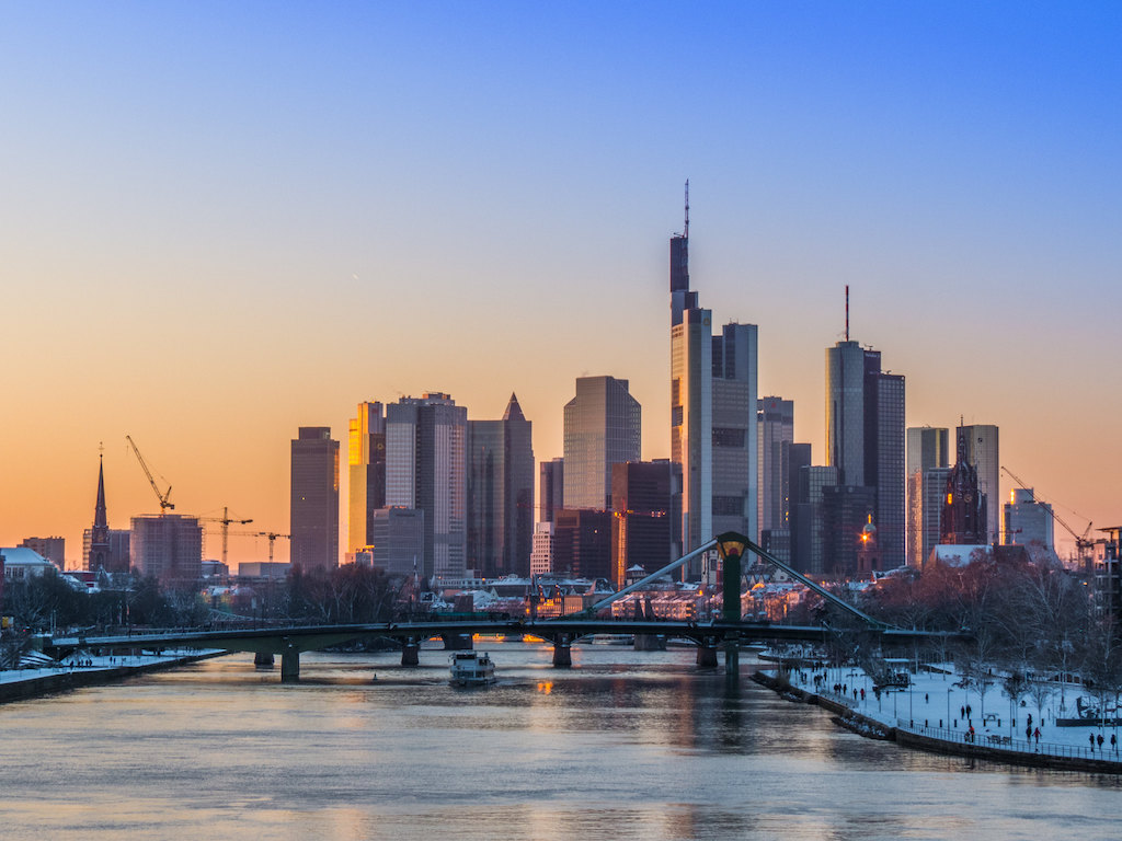 Geothermische Forschungsbohrungen in Frankfurt am Main, Deutschland