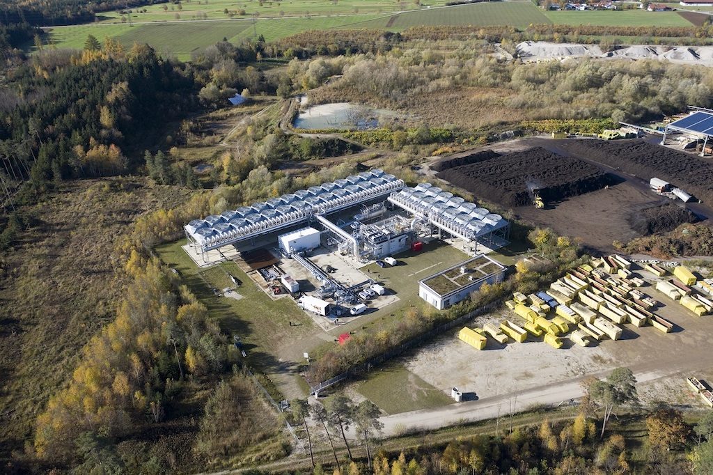 Munich city utility builds new district heating plant at Kirchstockach geothermal plant