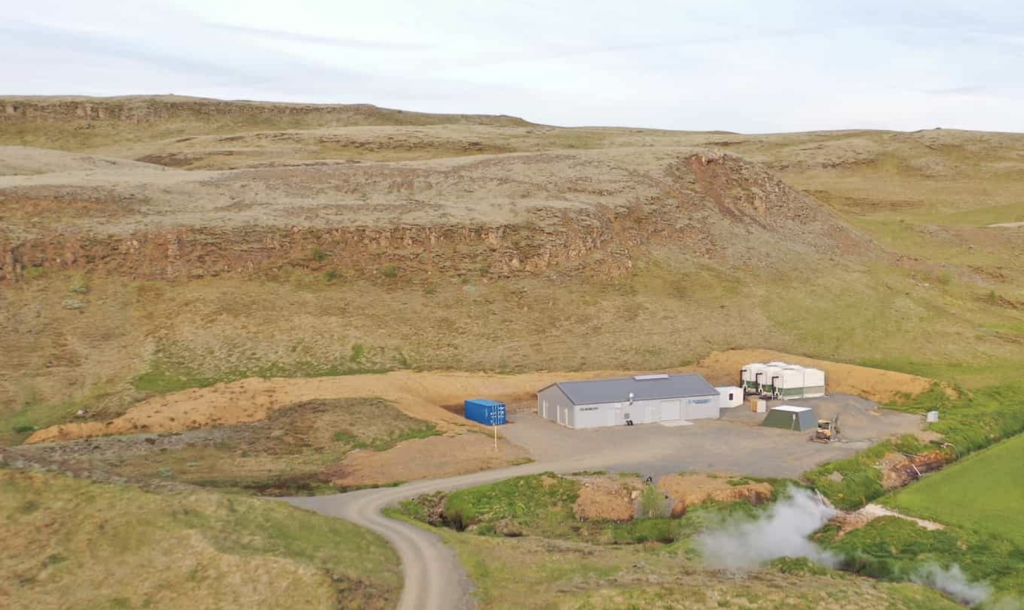 Icelandic Varmaorka secures EUR 5.5m loan for further small-scale geothermal development
