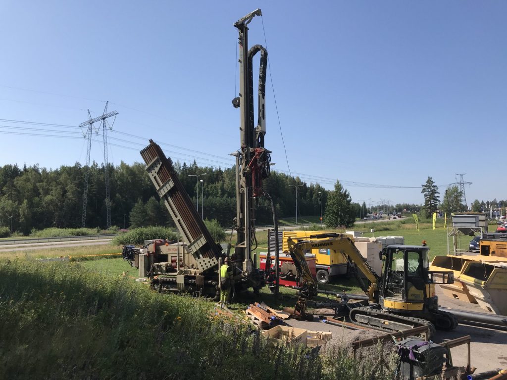 Finnish geothermal heat player QHeat secures EUR 3.3m loan for drilling rig