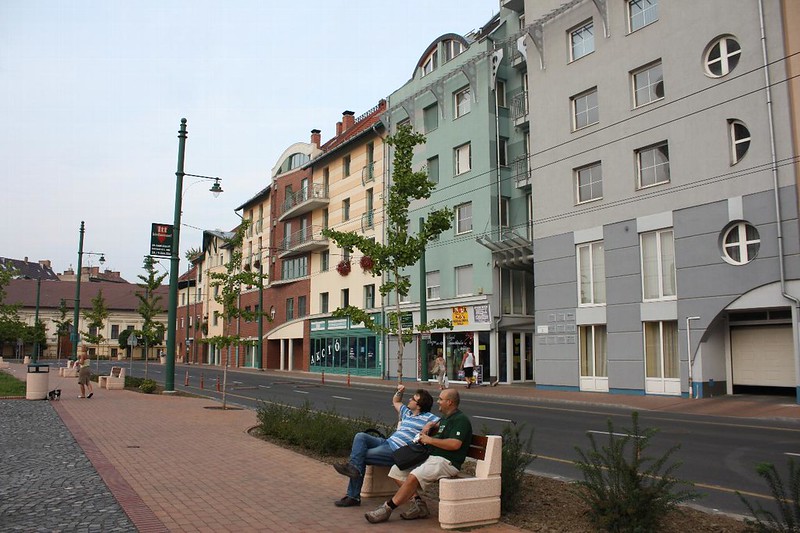 Szeged, Magyarország A geotermikus körzet növeli a hőkapacitást