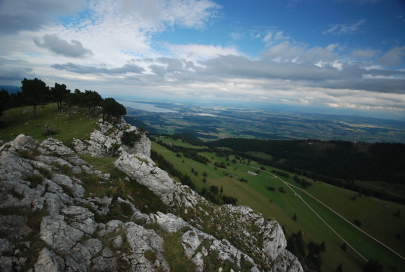 Drilling ongoing for geothermal greenhouse project at Yverdon-les-Bains, Switzerland