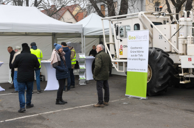 Webinar – UrbanVibroTruck, a mobile shaker for reflection seismology, 22 March 2024