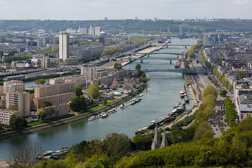 Geothermal warehouse heating implemented in Rouen, France