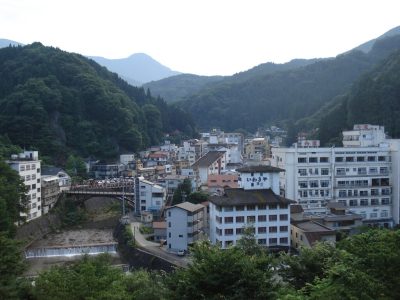 Small-scale geothermal power plants in Japan pave way for bigger plants
