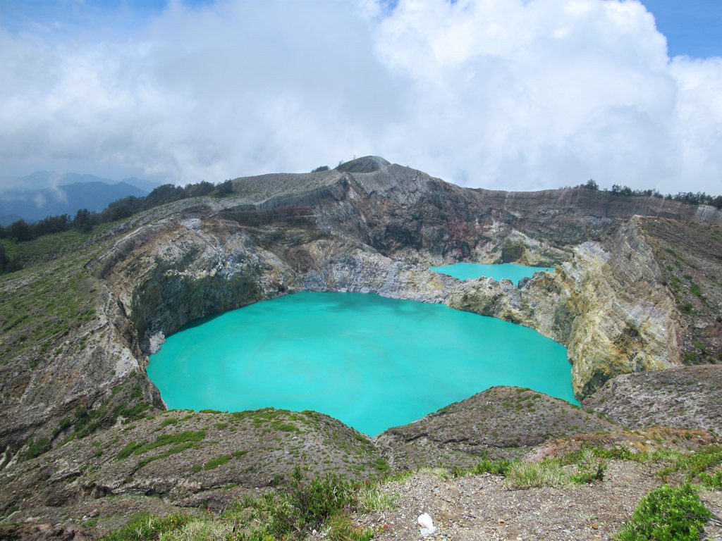 PLN NTT targets 198 MW development with geothermal focus