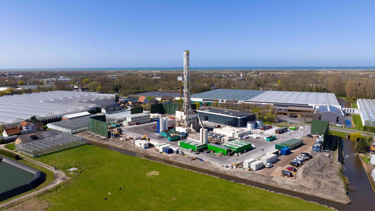 Geardwarmte Polanen comienza a suministrar calor geotérmico a invernaderos en Westland Holanda
