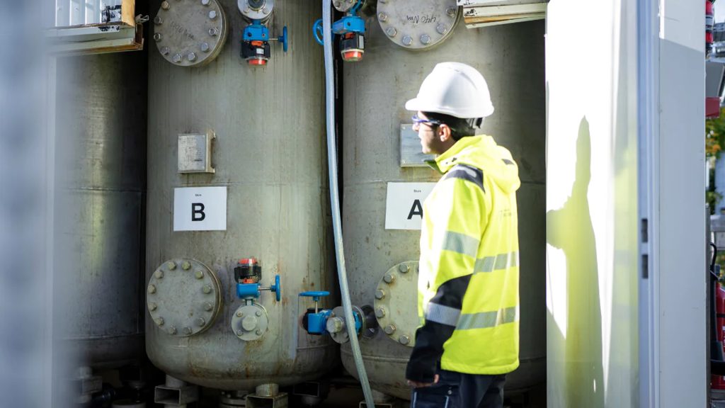 Vulcan Energy starts commercial production of adsorbent for lithium extraction from geothermal brine